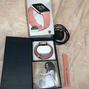 Fitbit Versa 1-Special Rose Gold Edition
